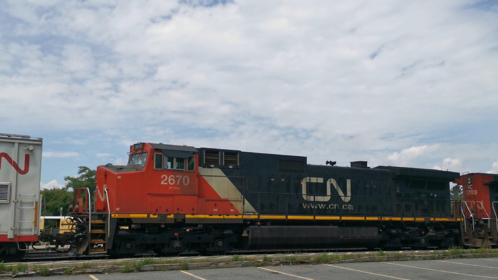 CN 2670